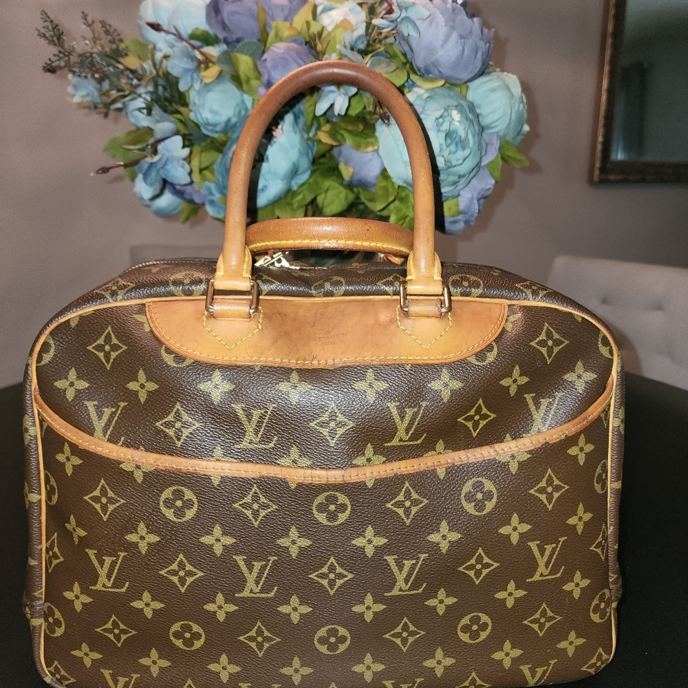 Louis Vuitton Deauville